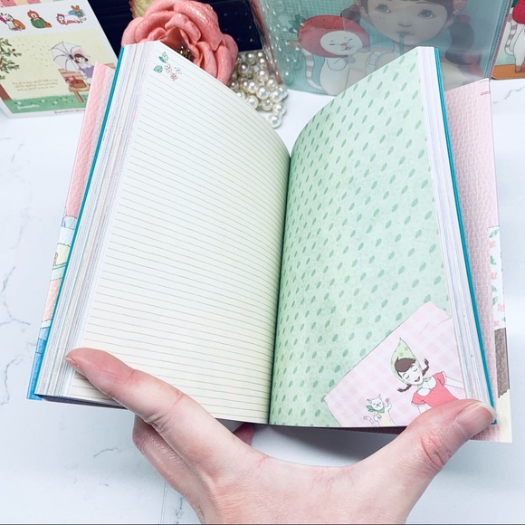 BERRY DIARY JOURNAL WEEKLY / MONTHLY FROM KOREA - Picture 6 of 16